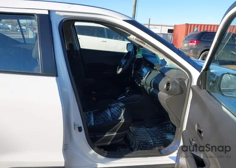 2021 Nissan Kicks S Xtronic Cvt z USA, uszkodzony, nr VIN 3N1CP5BVXML472989